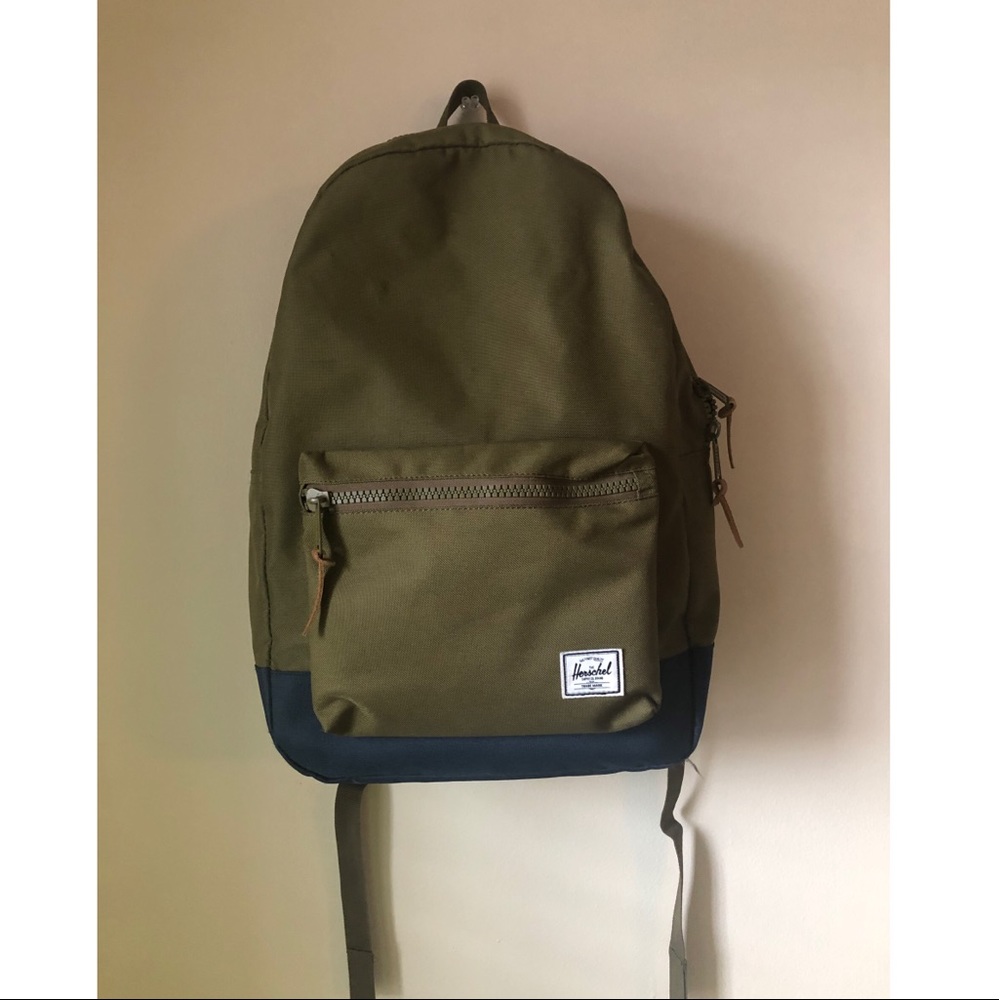 Herschel Supply Classic Army Green Backpack